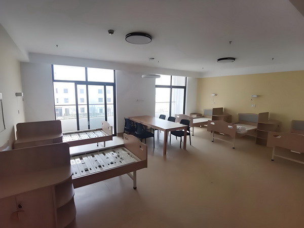 萌妃来袭：错拐腹黑王